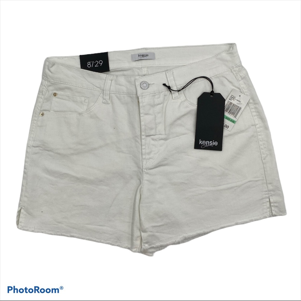Kensie Shorts Women's New ,color White size 10
